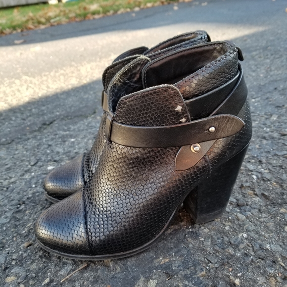 rag & bone Shoes - Rag & Bone Black Leather Snake-effect Harrow Boot